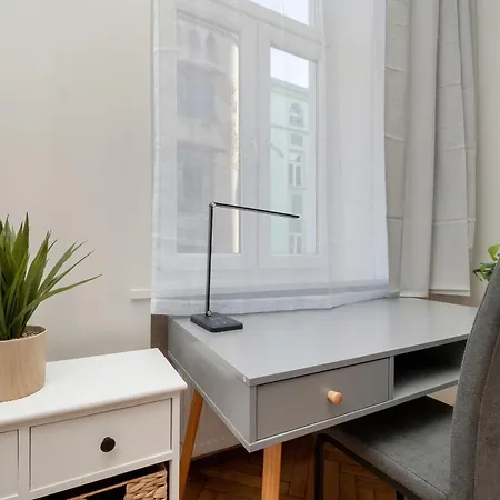 Modern Apartment In The Centre Od Lodz By Noclegi Renters Esterno foto