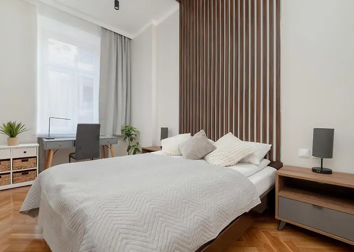 Modern Apartment In The Centre Od Lodz By Noclegi Renters