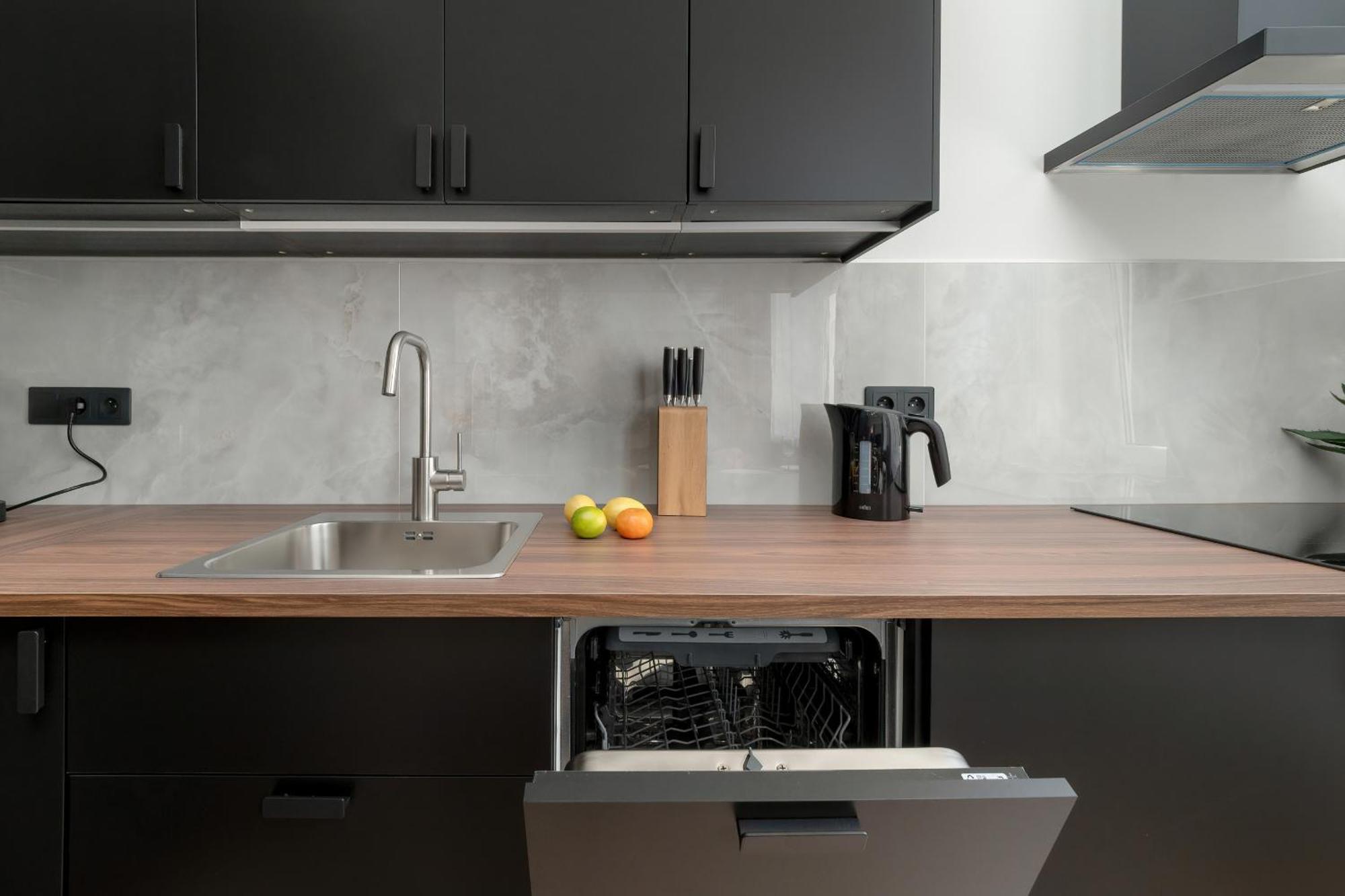Modern In The Centre Od By Renters